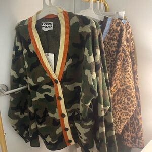 NWT KBB by KAHLANA Women's 'The Slouchy Cardigan' - Camo Olive M